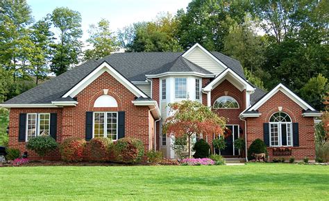 roof colors for brick house